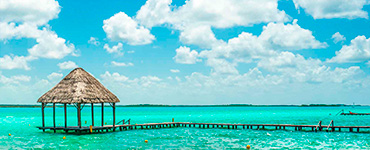 Book a Tour to Bacalar pick up at Cancun Hotels 